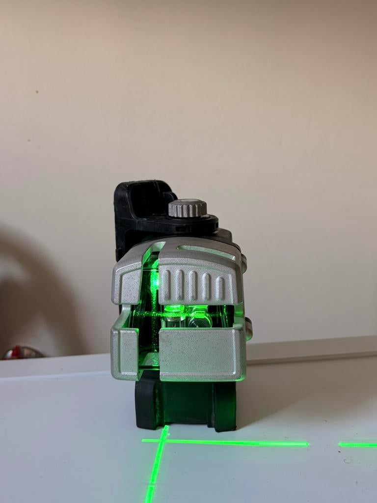 Berner BCLL top  groene laserlijn, Ophalen, Gebruikt