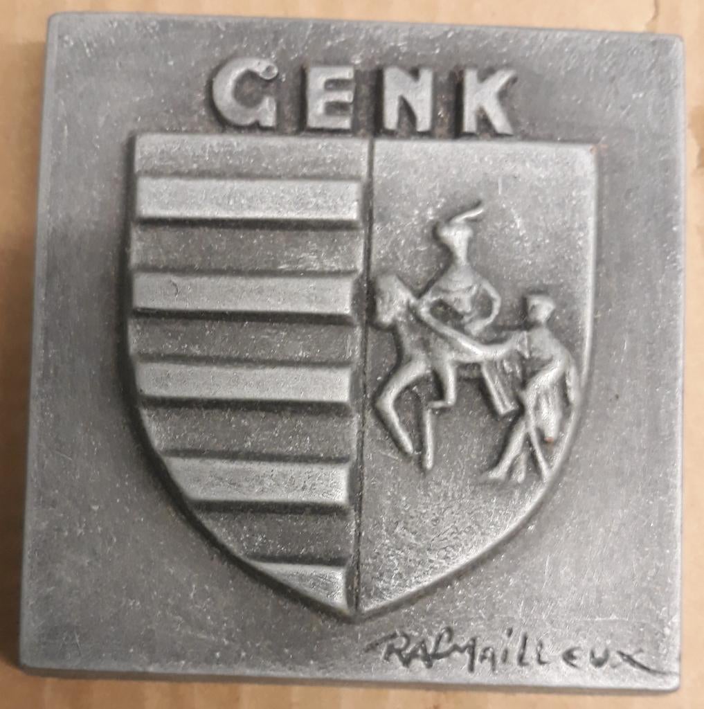 Blason en terre cuite Genk Raf Mailleux, Gris, Enlèvement ou Envoi, Autres sujets, Moins de 20 cm