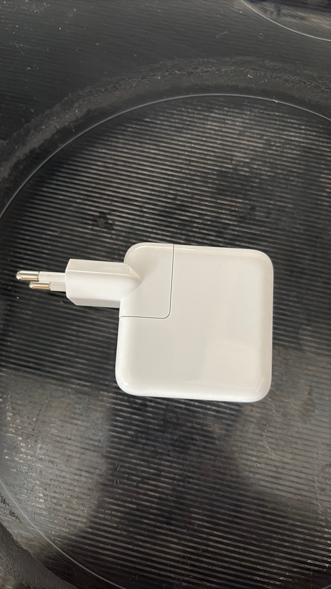 Apple-oplader, Computers en Software, Laptop-opladers, Verzenden, Zo goed als nieuw