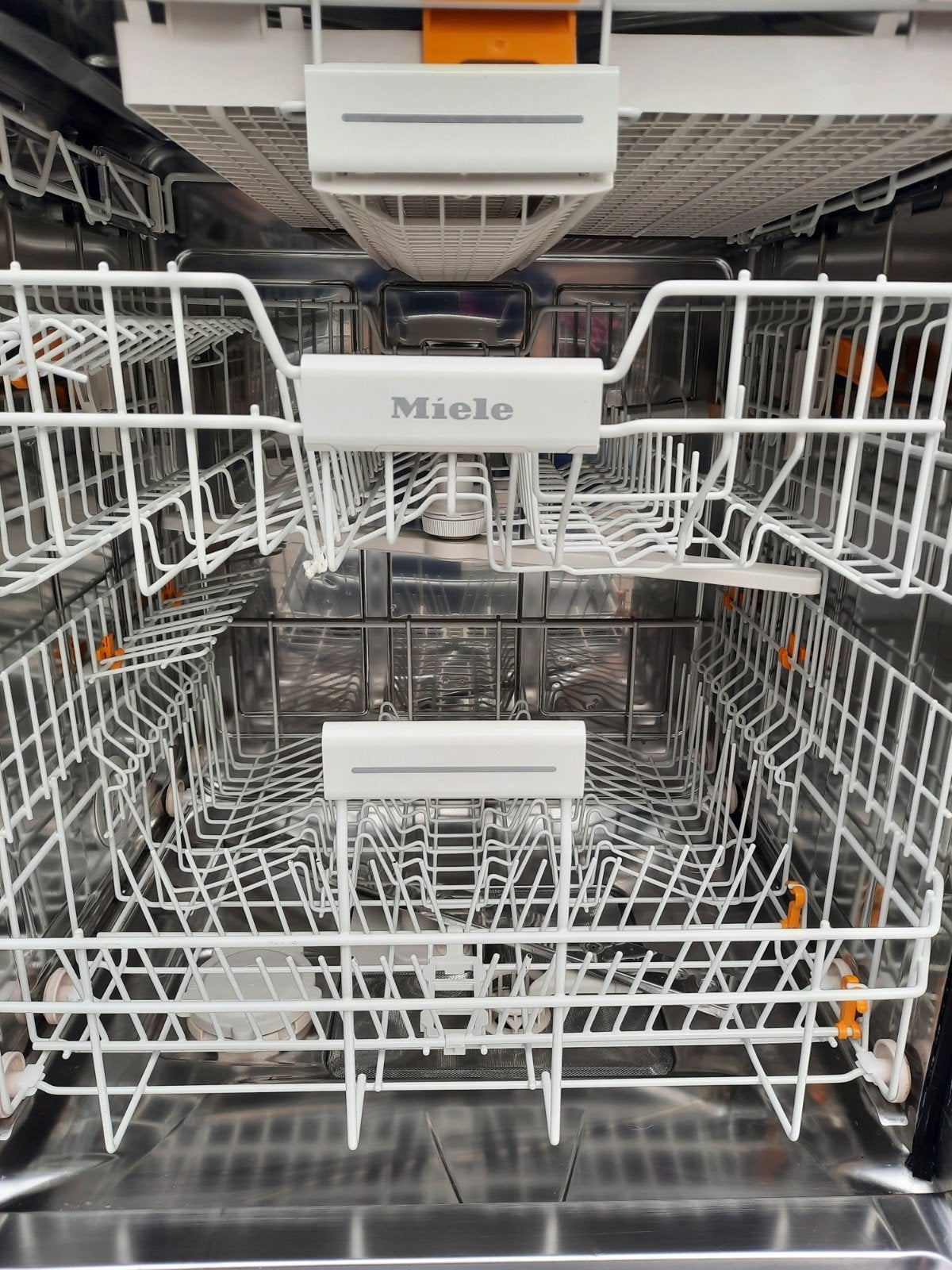 Lave-vaisselle Miele, Enlèvement, Utilisé, Encastré