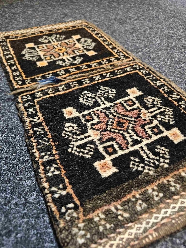 Tapijtje XS 50/26 cm, Huis en Inrichting, Ophalen of Verzenden, Gebruikt, Bruin, Overige stijlen