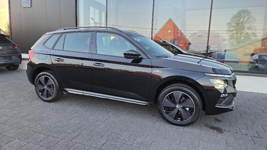 Skoda Kamiq TSI 116 DSG Panoramisch dak MONTE CARLO*NIEUW*, Stof, Euro 6, Zwart, Bedrijf