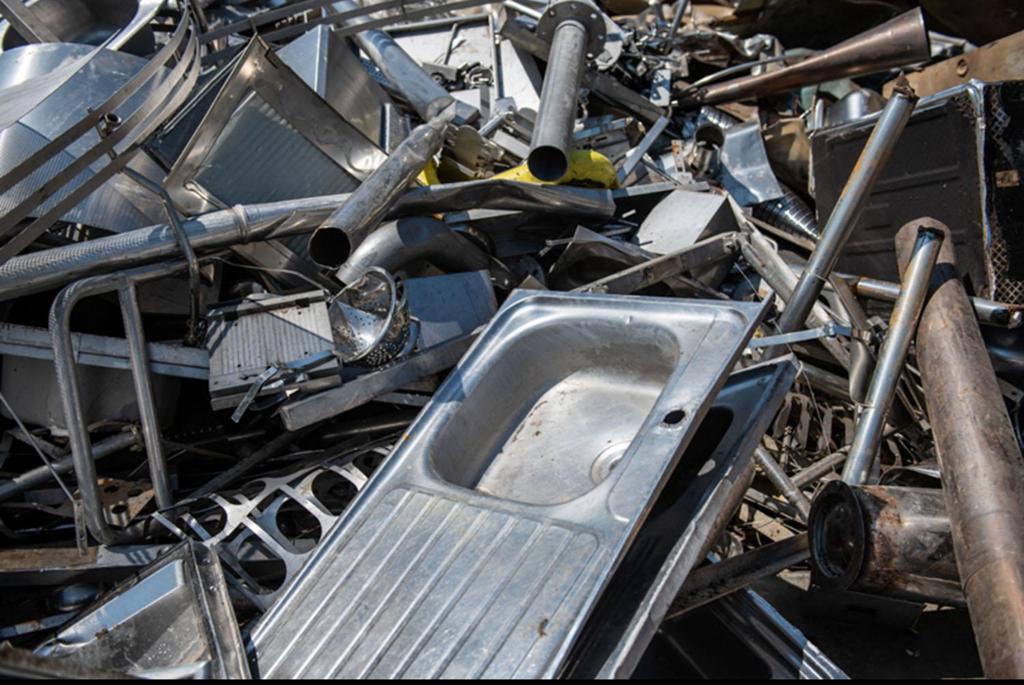 bonjour je suis Ferrailleur tel0485040129, Bricolage & Construction, Enlèvement, Neuf, Autres métaux