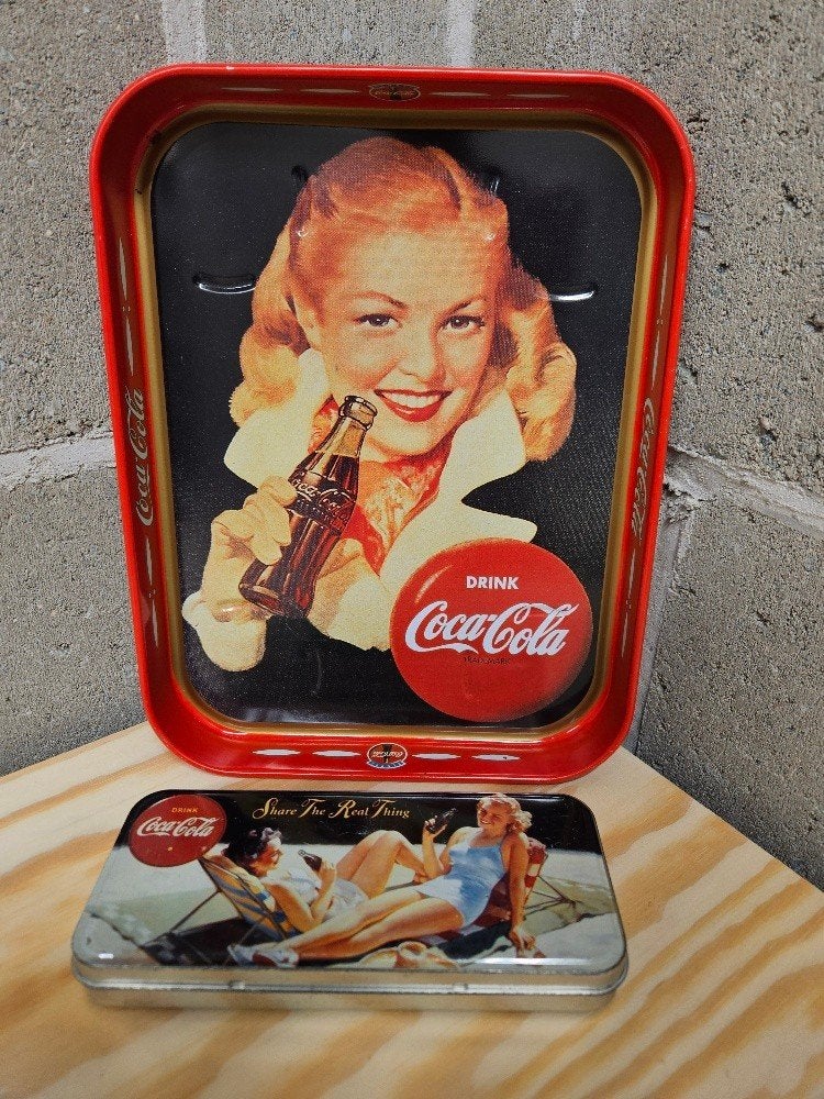 Vintage Coca Cola Set: metalen dienblad & bewaarblik, Verzamelen, Ophalen