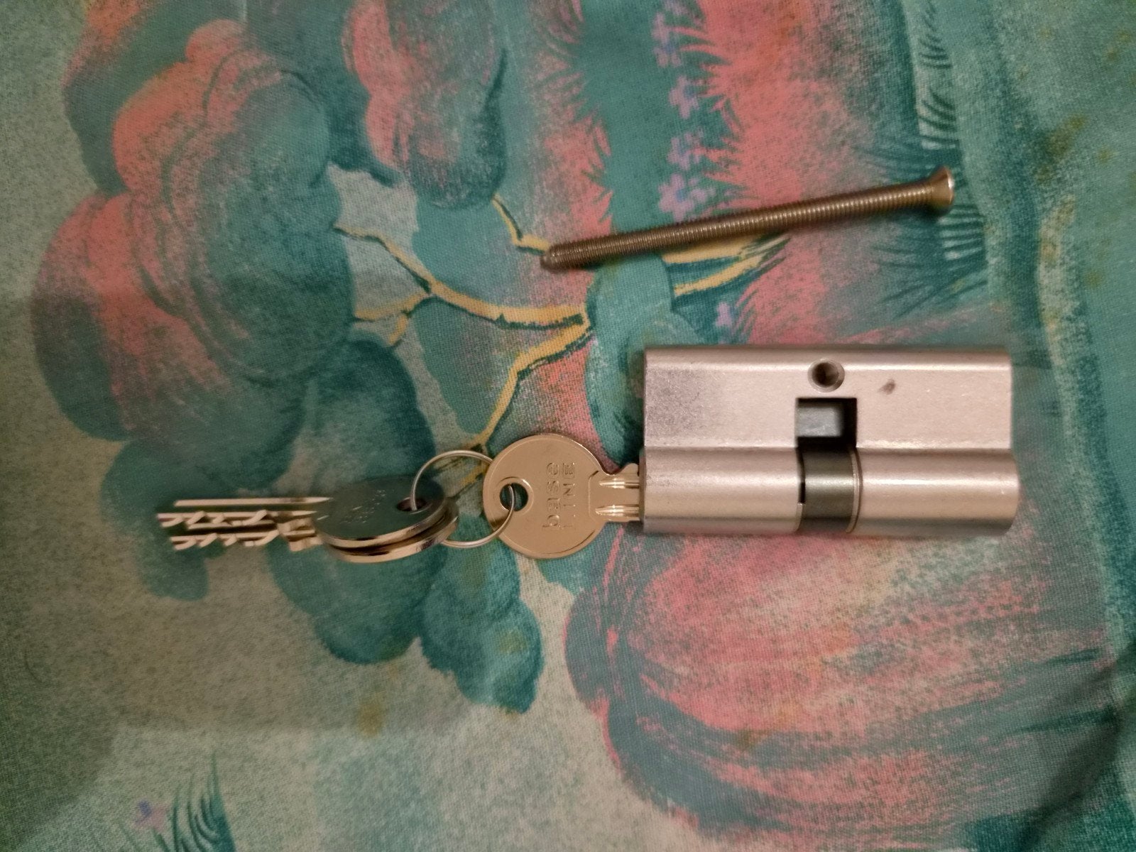 Serrure 30/30, Bricolage & Construction