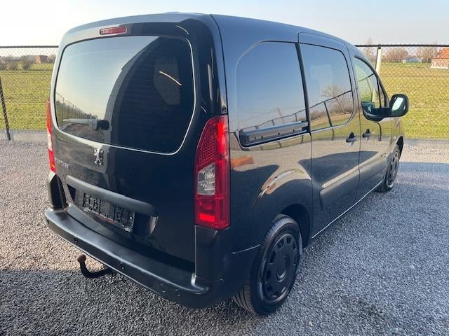 PEUGEOT PARTNER, Auto's, Bestelwagens en Lichte vracht, Voorwielaandrijving, Zwart, Zwart, Bedrijf