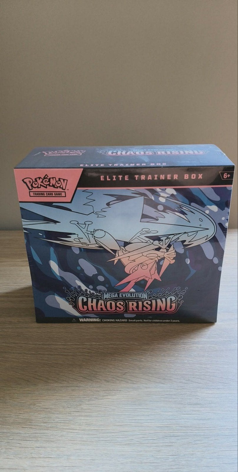 Chaos Rising ETB - €80, Hobby en Vrije tijd, Verzamelkaartspellen | Magic the Gathering, Ophalen of Verzenden