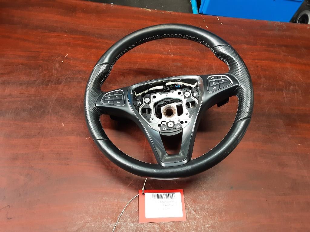 VOLANT DIRECTION Mercedes-Benz X (470) (01-2017/05-2020), Mercedes-Benz, Mevr. I. Hauben, Utilisé, Rue de l'Espoir 34 34
4030  GRIVEGNÉE, BE