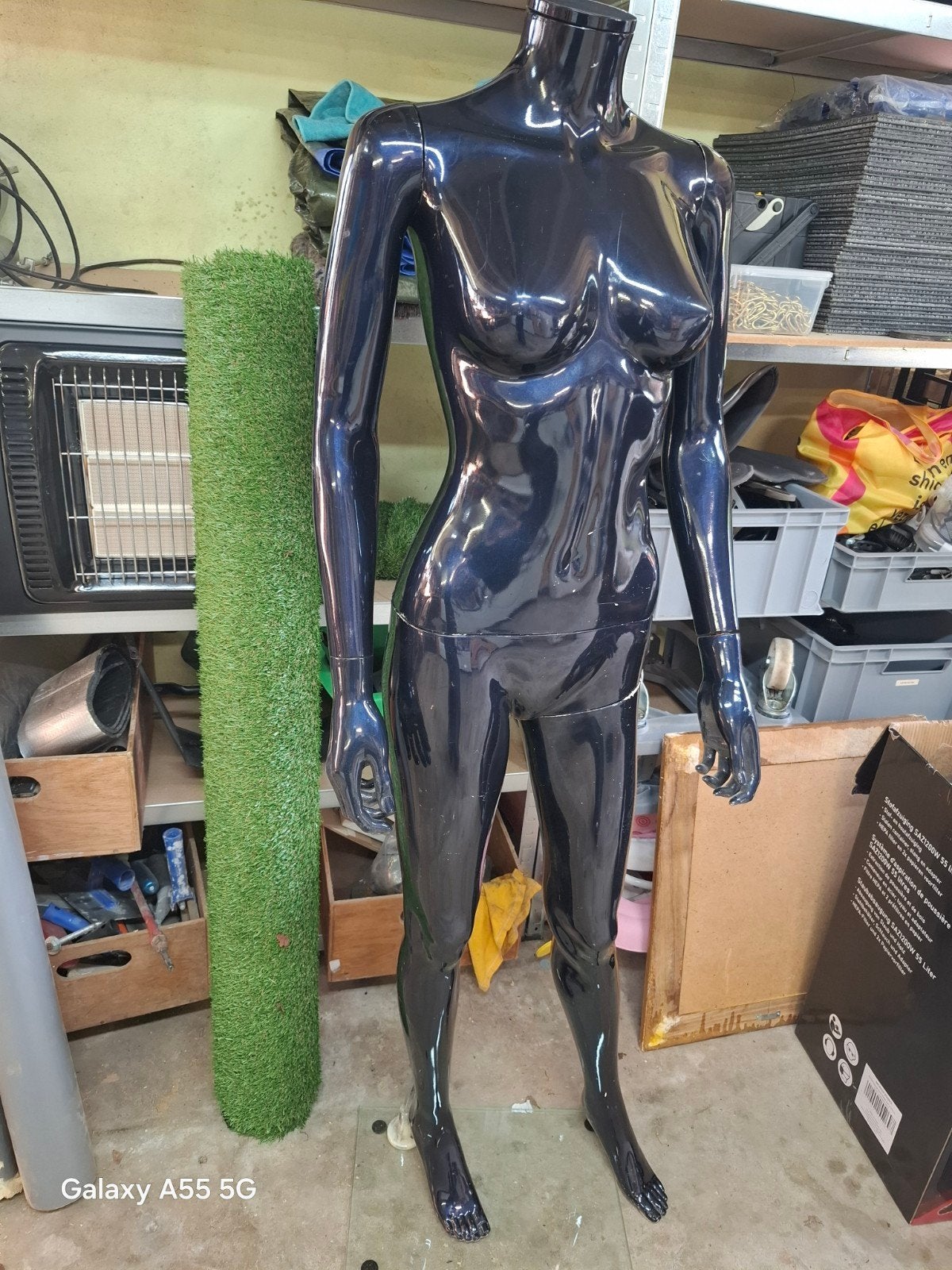 etalagepop, blauw glanzend, Ophalen