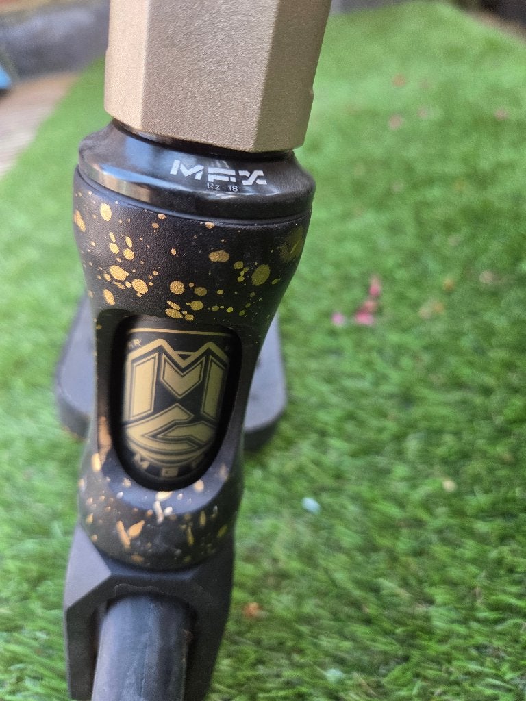 mfx rf 18 stunt step mgx, Fietsen en Brommers, Steps, Ophalen, Gebruikt, Gewone step, _