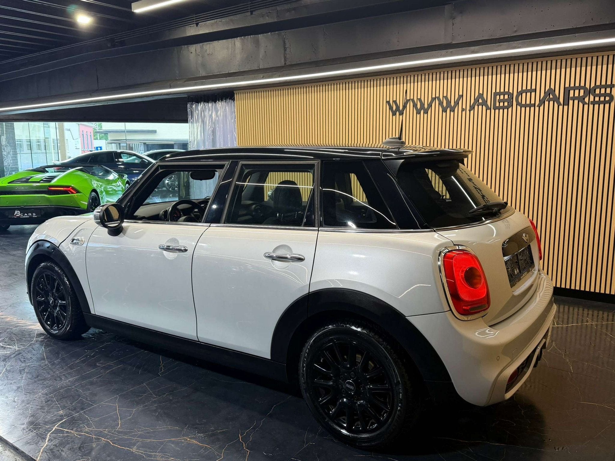 MINI Cooper S 2.0 Cooper S * GARANTIE 12 MOIS * 1ER PROPRIÉ, Navigatiesysteem, 1998 cc, Gebruikt, 4 cilinders