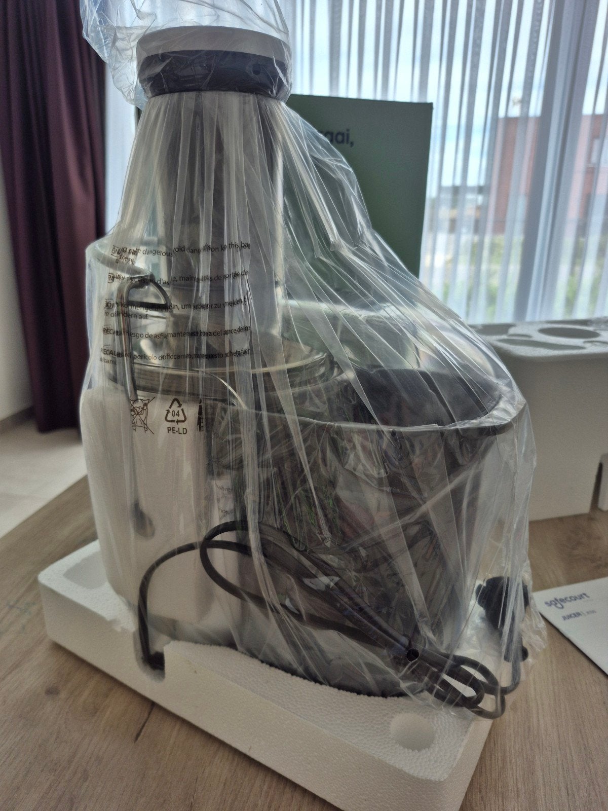 Safecourt JE100 juicer ( nieuw ), Ophalen