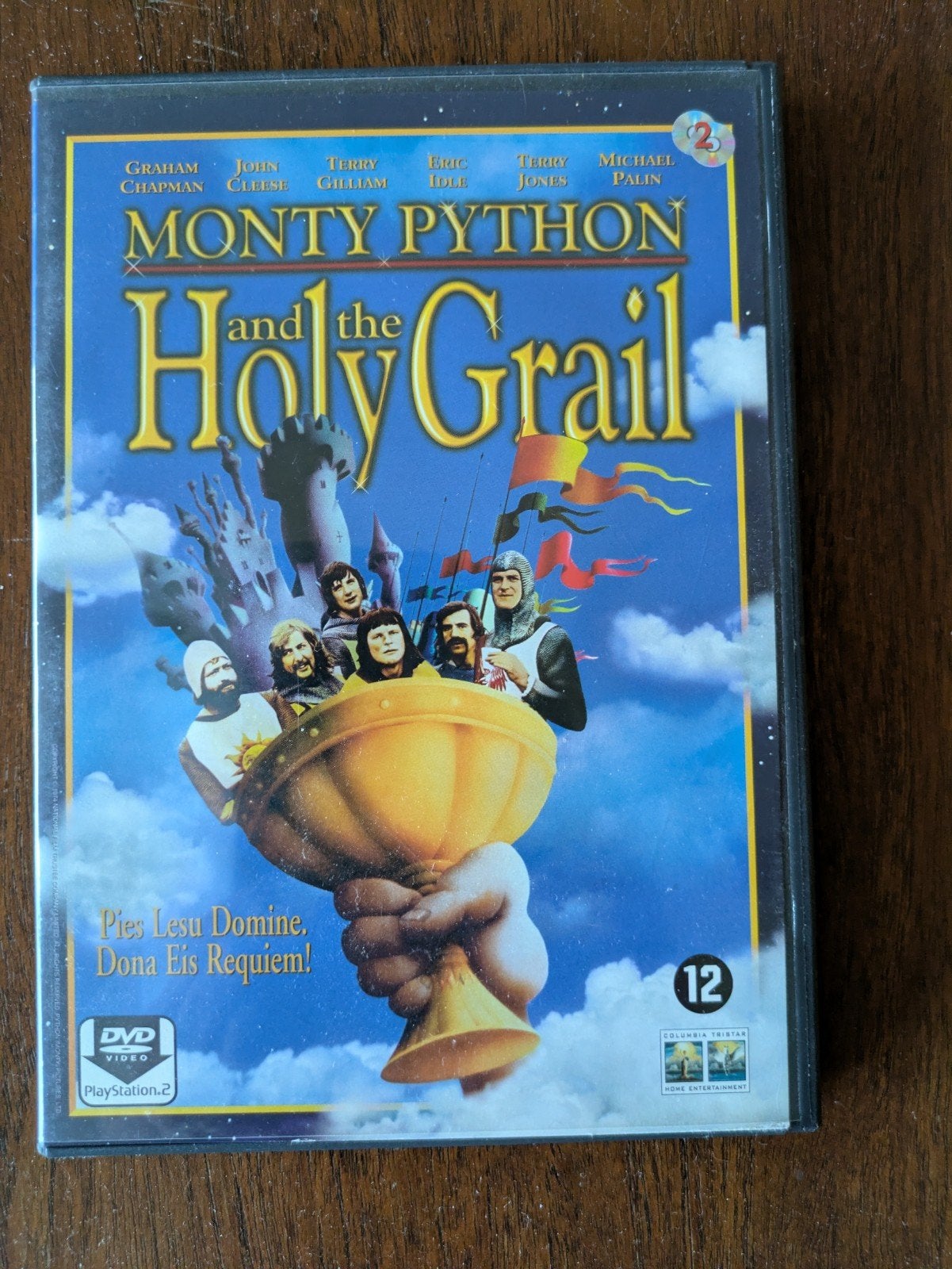 dvd box Monty Pyton and the Holy Grail, Enlèvement ou Envoi