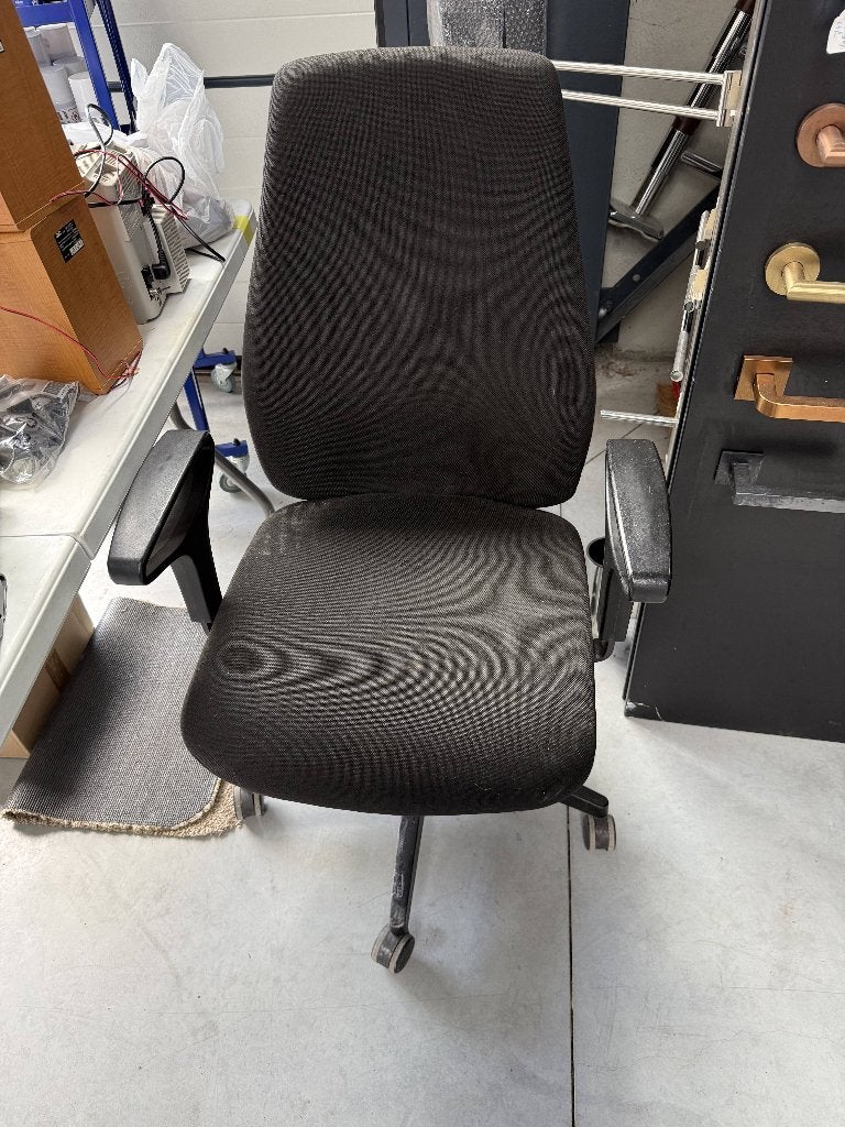 Lot de chaises (voir aperçu), Maison & Meubles, Enlèvement, Utilisé, Synthétique, Cinq, Six Chaises ou plus