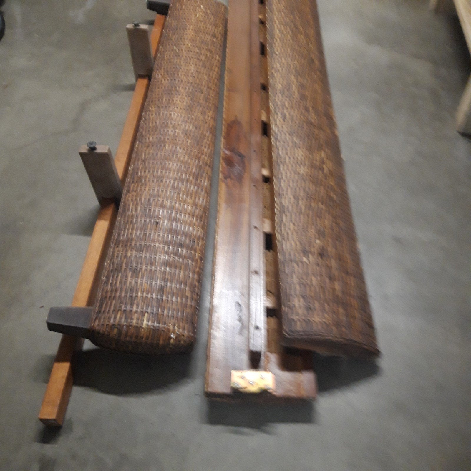 Bed (teak ) met Lattenbodems, Ophalen, Gebruikt, Bruin, Twijfelaar