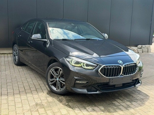 BMW 218i Gran Coupé Automaat–Sport Line–LED–Navi–1j garantie, https://public.car-pass.be/vhr/866ff606-53d7-4fea-aeb0-1ea27ff05eb2
