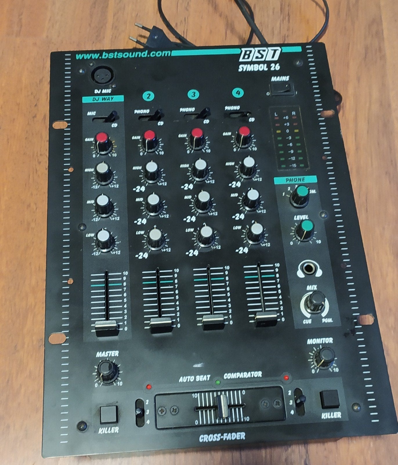 BST DJ mengpaneel, Muziek en Instrumenten, Mengpanelen, Ophalen