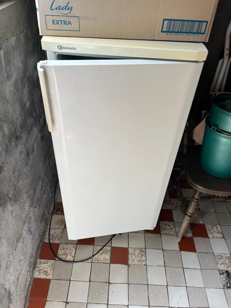 Koelkast  Bauknecht, Elektronische apparatuur, Vriezers en Diepvrieskisten, Gebruikt, Minder dan 60 cm, Vrijstaand, Ophalen