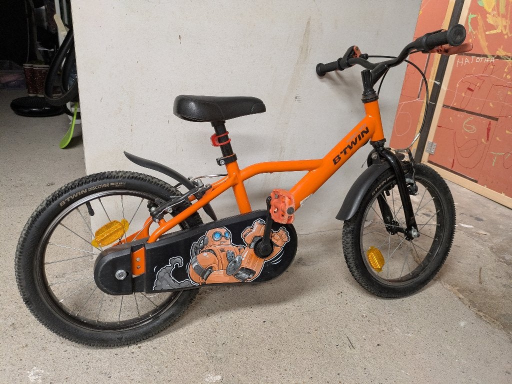 Decathlon - Vélo enfant 16 pouces 4-6 ans 500 Robot B'TWIN, Vélos & Vélomoteurs, Vélos | Vélos pour enfant, Frein à tambour, 16 à 20 pouces