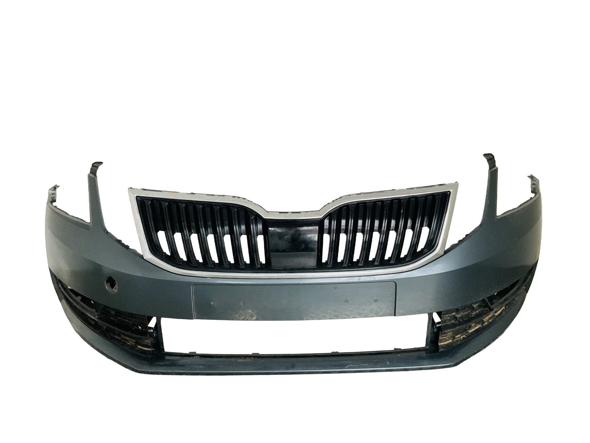 BUMPER Skoda Octavia 3 Facelift 2016-2020 5E0807221n Voorbum, Tr. Vaclava Klementa 869
293 01  Mlada Boleslav, CZ, Skoda, Bumper
