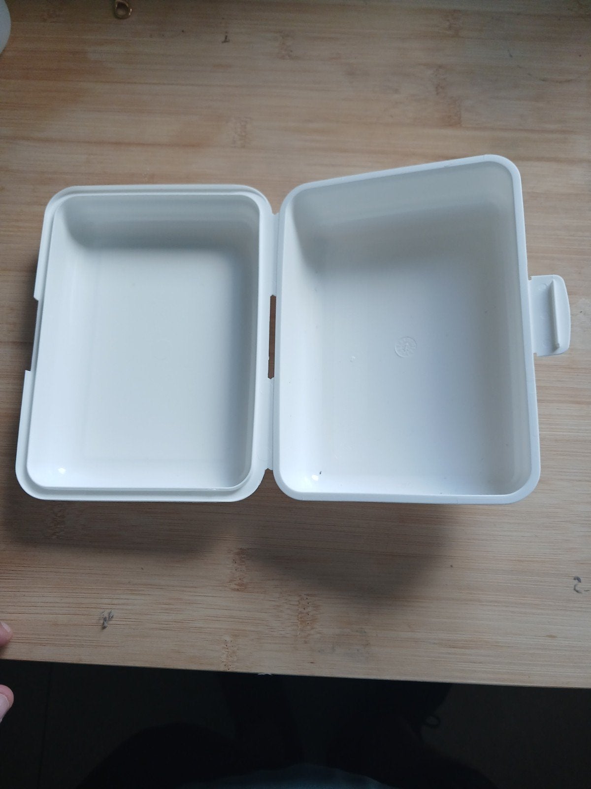 brooddoos Delhaize, Ophalen, Nieuw