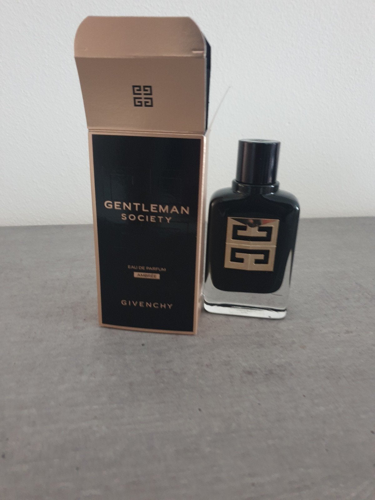 Givenchy Gentleman Society Ambrée Eau de Parfum, Enlèvement ou Envoi, Utilisé