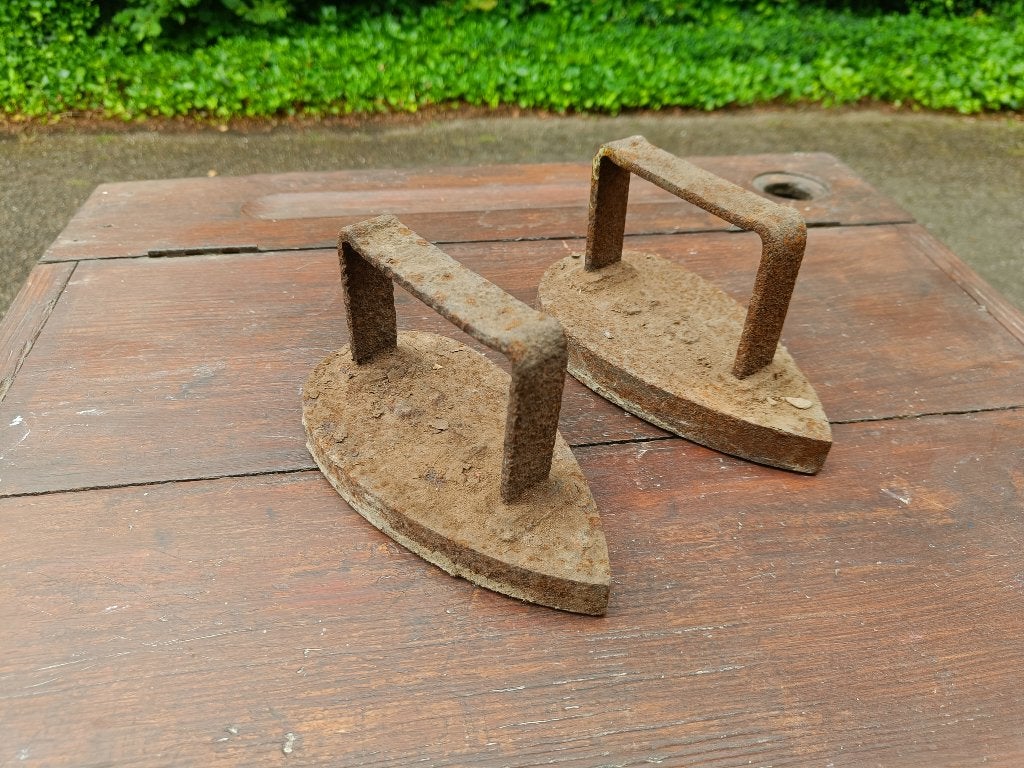 Antieke strijkijzer, Antiek en Kunst, Ophalen