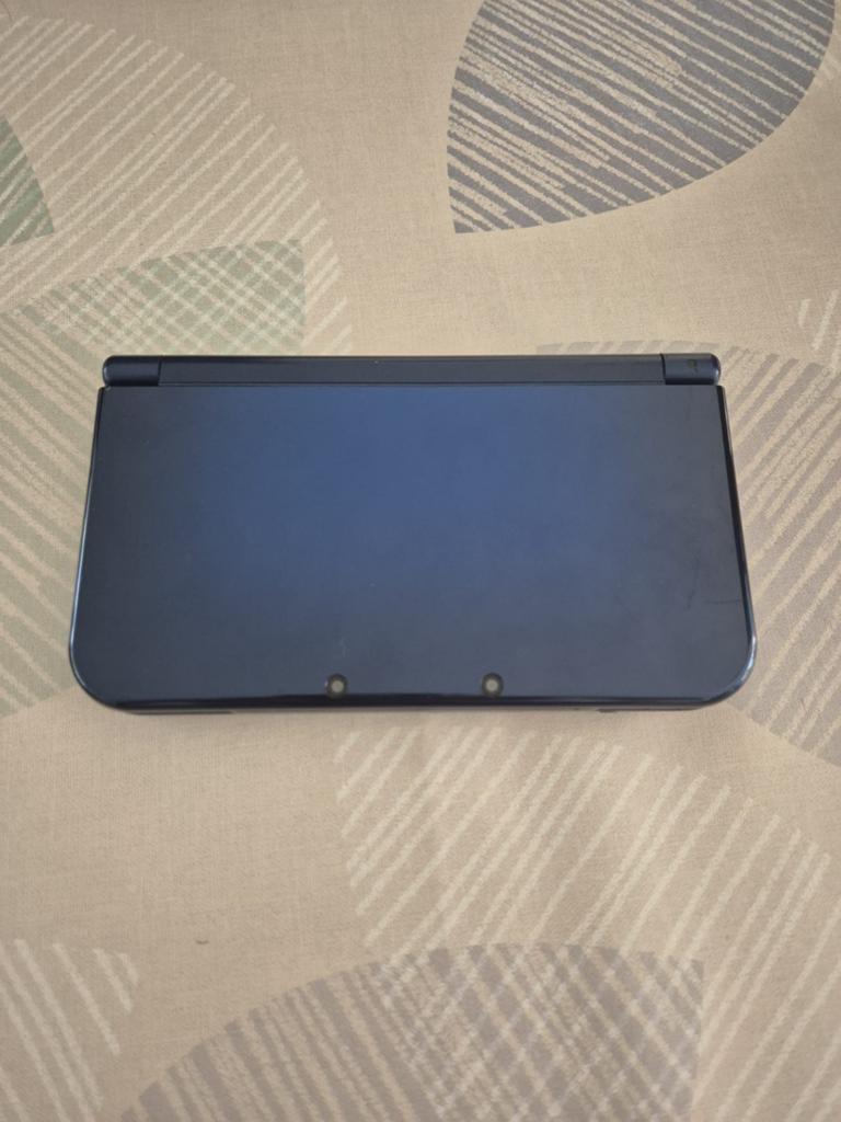 New 3Ds Xl in goede staat te koop., Games en Spelcomputers, Spelcomputers | Nintendo 2DS en 3DS, 3DS, Ophalen