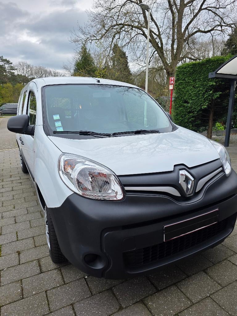 Renault kangoo 1.5 diesel lichte vracht, Auto's, Renault, Voorwielaandrijving, Stof, Wit, Particulier