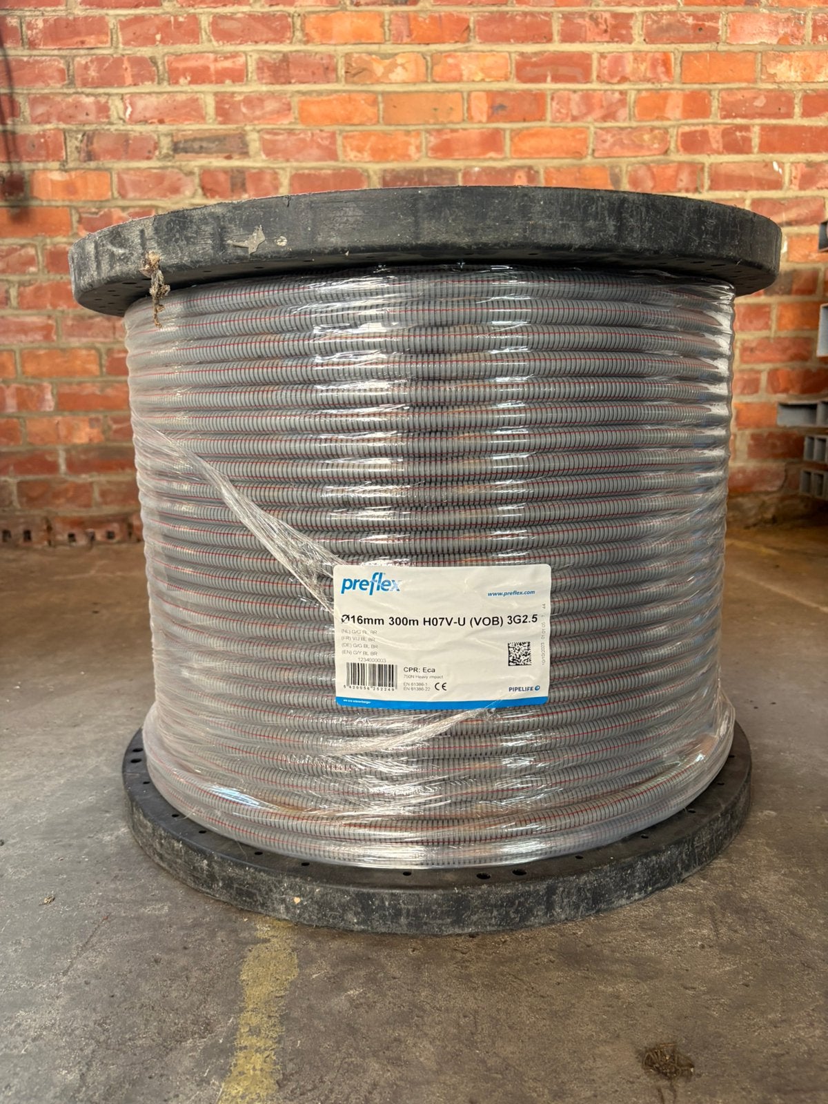 Preflex voorbedrade buis 16mm + VOB 3G2,5mm² 300+60 meter, Ophalen, Nieuw, Overige merken, Kabel of Snoer