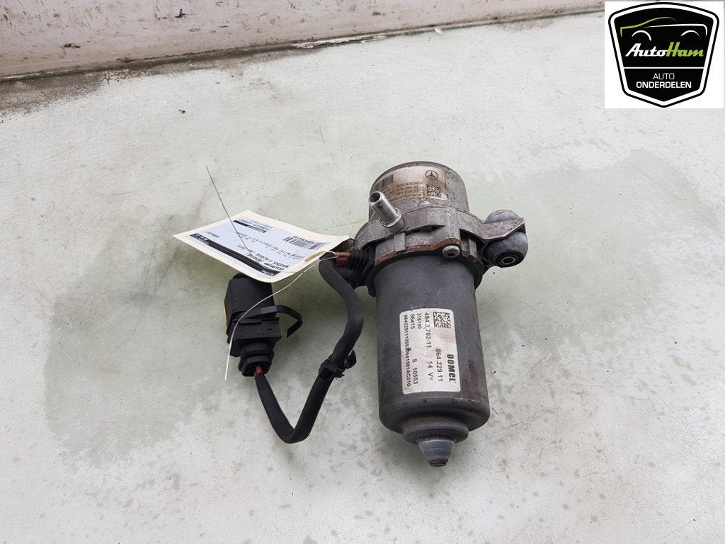 VACUUM POMPE PETROL C Estate (S205) (|A0004303832|), Autos : Pièces & Accessoires, Moteurs & Accessoires, Mercedes-Benz, Utilisé