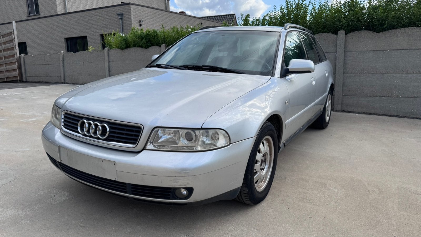 Audi a4 avant 1.9TDI 85kw 1250€, Auto's, Audi, Particulier, 1896 cc, Te koop, 85 kW