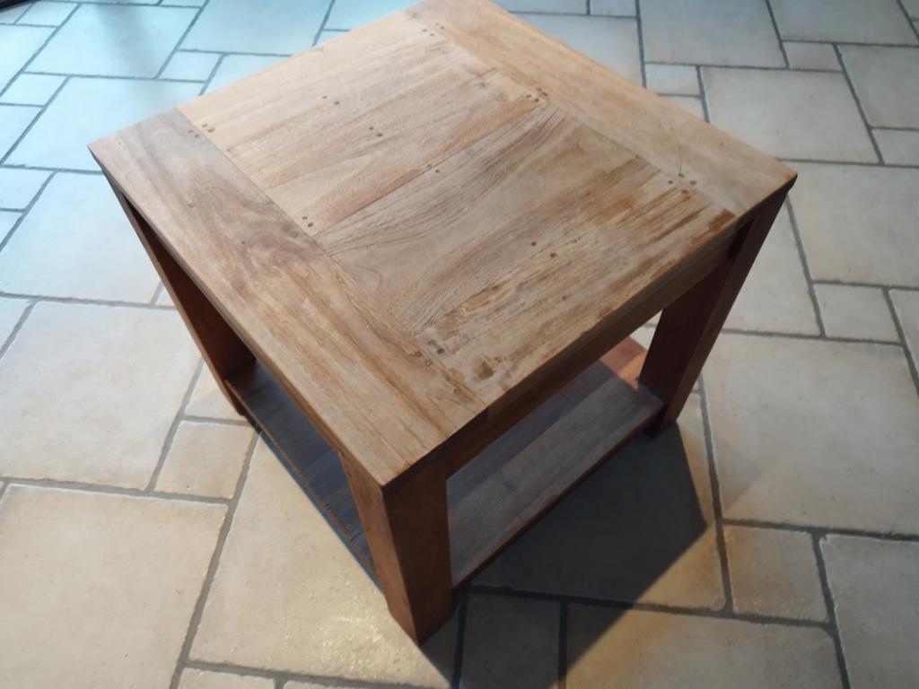 Salontafel in teak hout, Huis en Inrichting, Ophalen