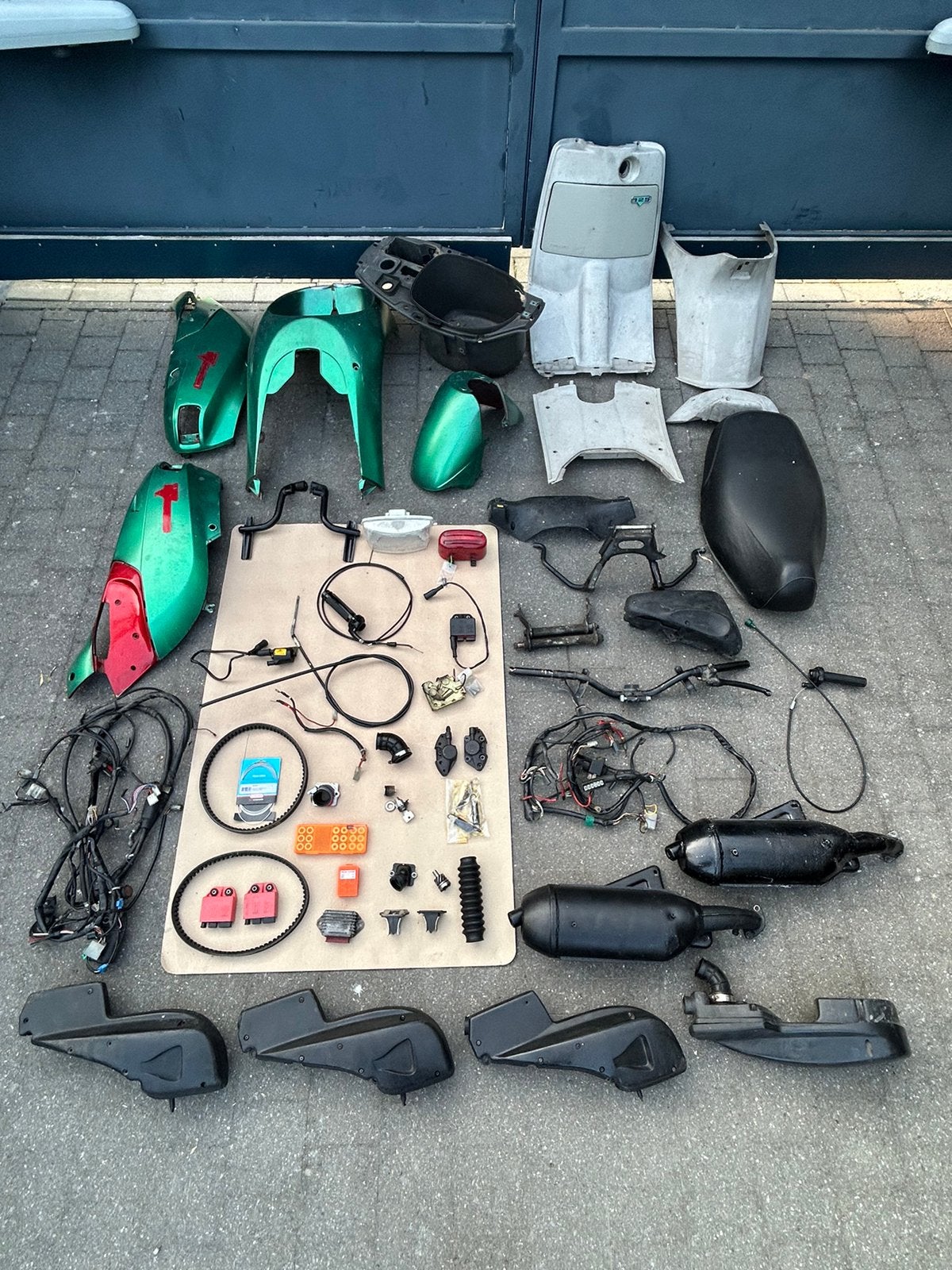 Piaggio SKR, pièces de skipper, Vélos & Vélomoteurs, Enlèvement ou Envoi, Piaggio