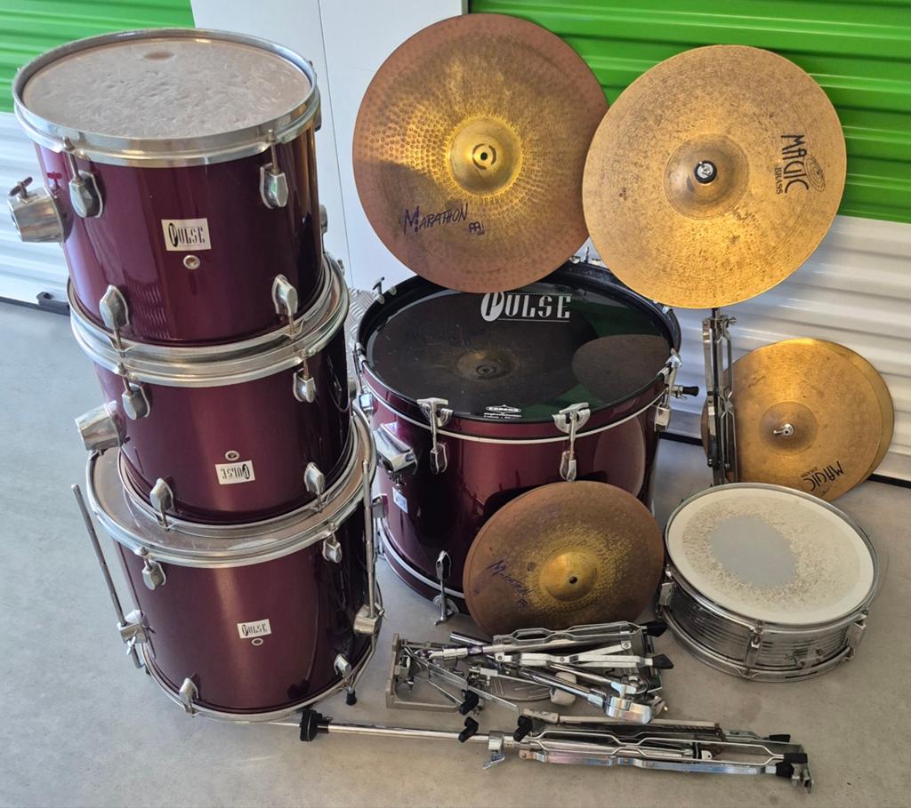 Pulse drumstel compleet met bekkens en hardware, Muziek en Instrumenten, Drumstellen en Slagwerk, Ophalen, Gebruikt