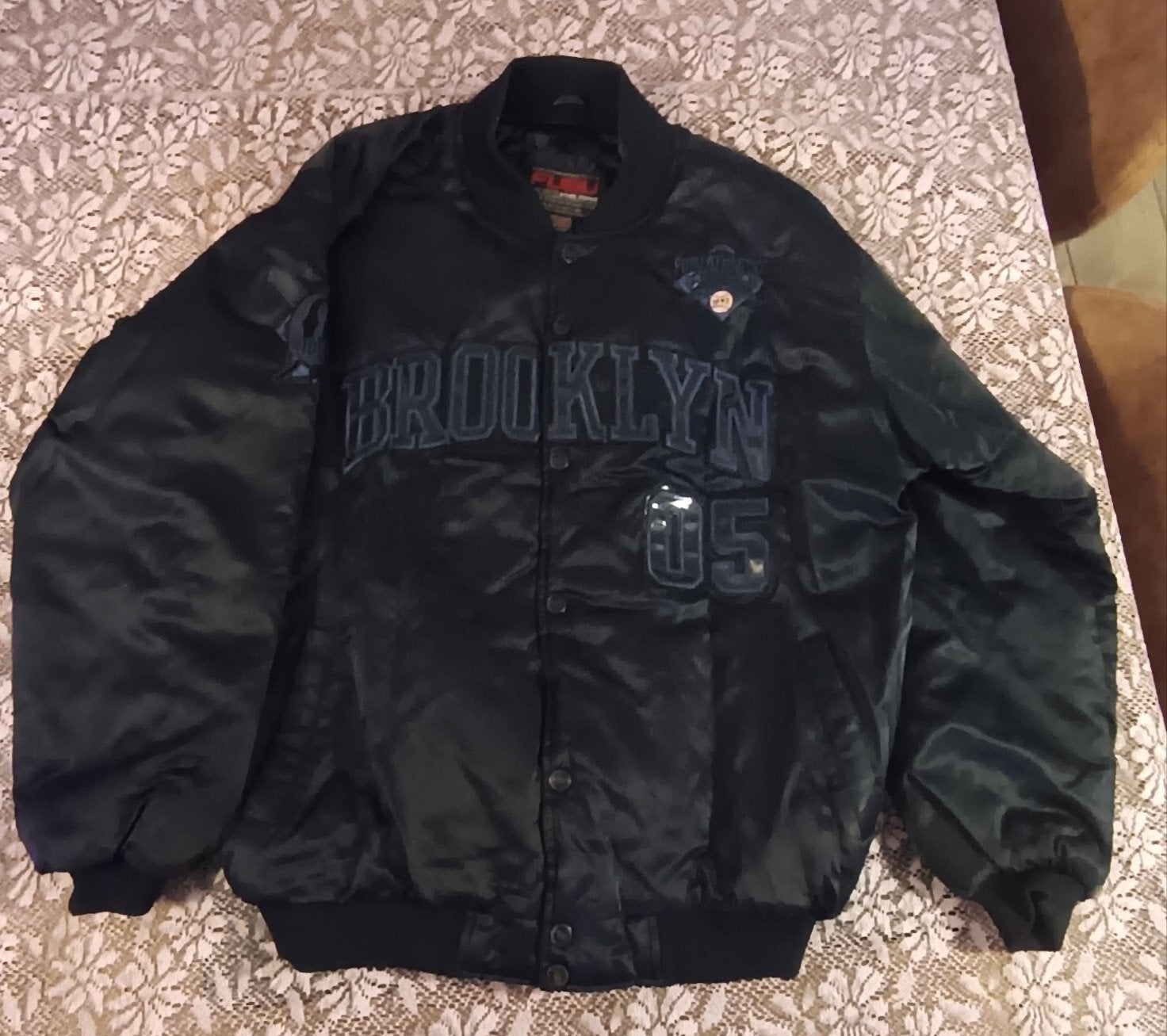 FUBU Brooklyn 05 Bomberjack maat M, Kleding | Heren, Jassen | Winter, Ophalen of Verzenden