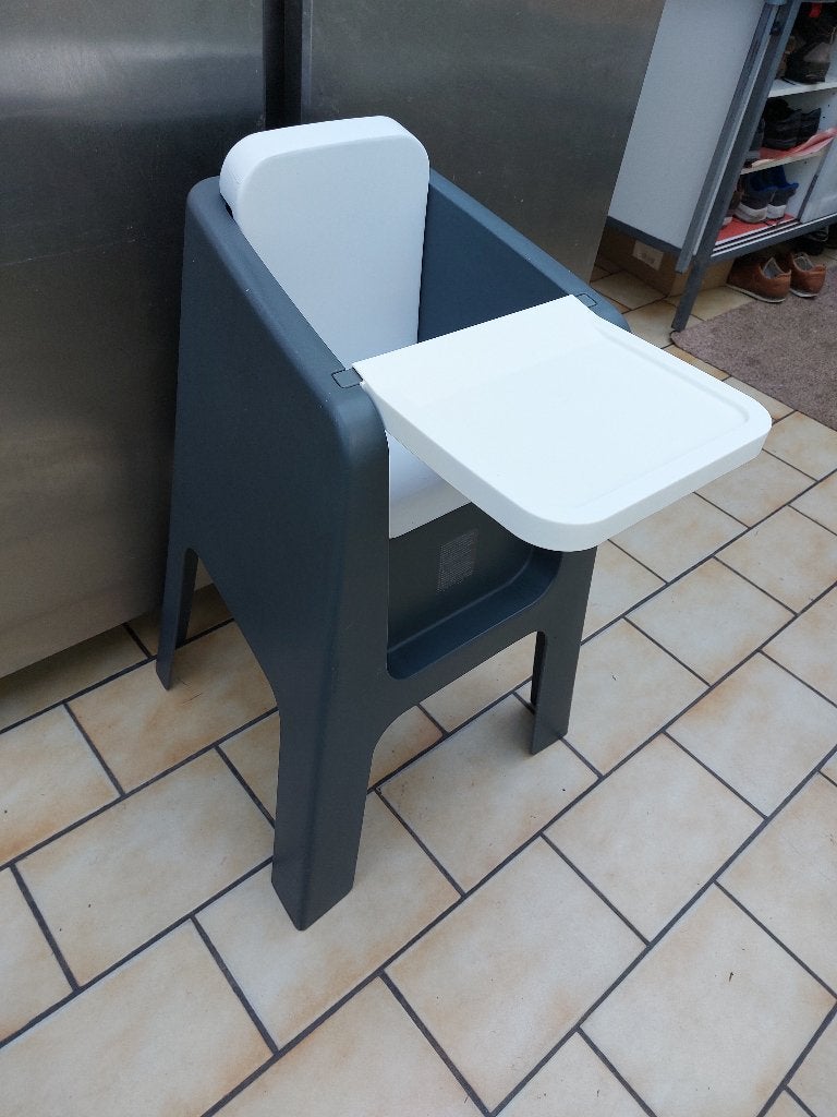 Chaise Haute, Enfants & Bébés, Enlèvement, Comme neuf, Chaise de table, Ceinture(s)