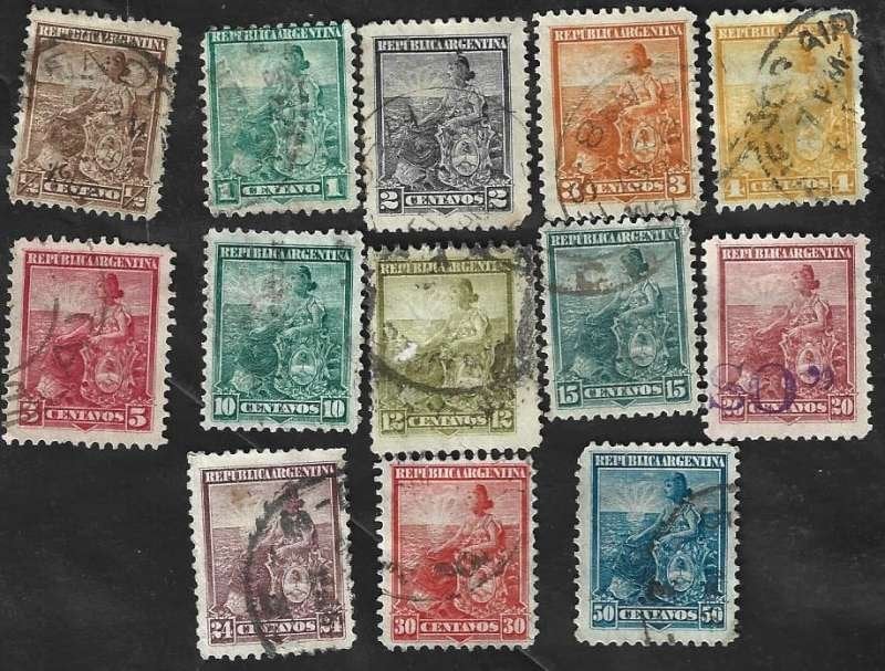 13 Postzegels Argentinië 1899 Symbool van de republiek, Ophalen of Verzenden, Gestempeld, Zuid-Amerika
