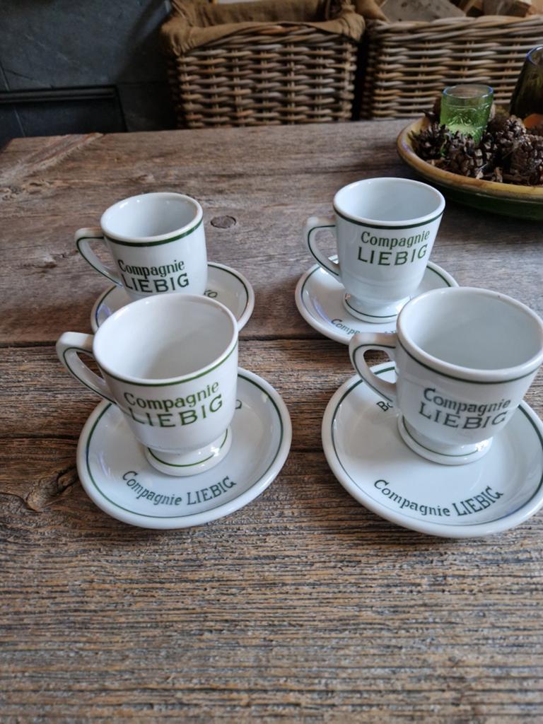 4 tasses et sous tasses Liebig OXO, Enlèvement ou Envoi