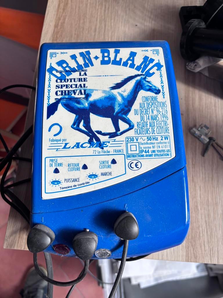 Electricateur, de clôture pour animaux, Enlèvement ou Envoi