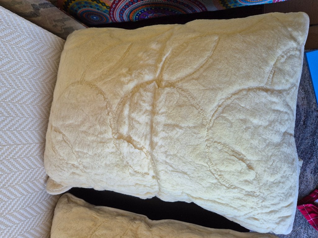 Waterkussen met overtrek 50 x 70 cm in 100% wol, Ophalen, Gebruikt, Beige, Tweepersoons
