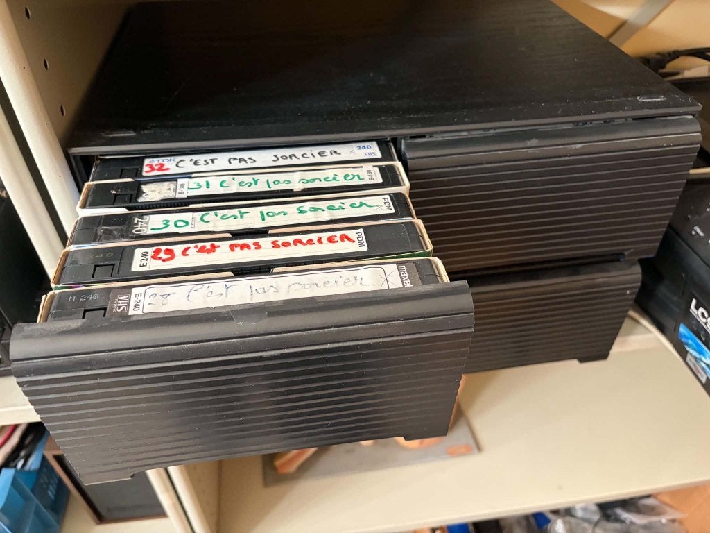Lots de VHS, DVD et CR-rom, TV, Hi-fi & Vidéo, Enlèvement, Utilisé