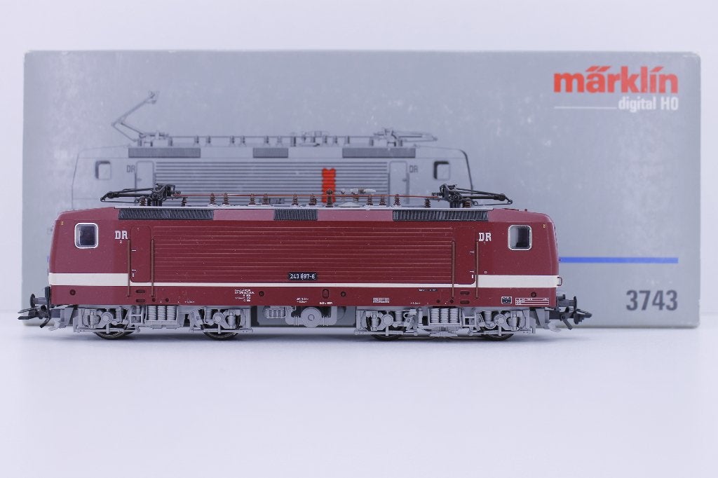 Marklin 3743 H0 E-locomotief BR 243 DR, Hobby en Vrije tijd, Wisselstroom, Locomotief, Ophalen of Verzenden, Zo goed als nieuw
