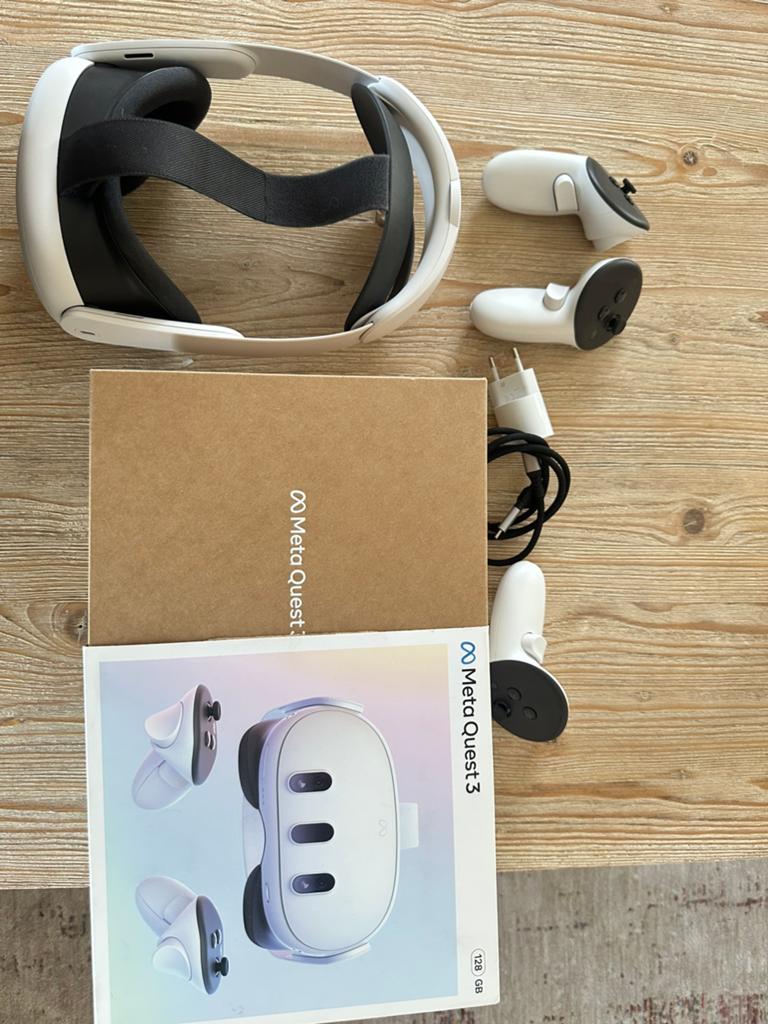 Meta Quest 3 - 128gb - perfecte staat, Games en Spelcomputers, Virtual Reality, Ophalen, Zo goed als nieuw, Controller