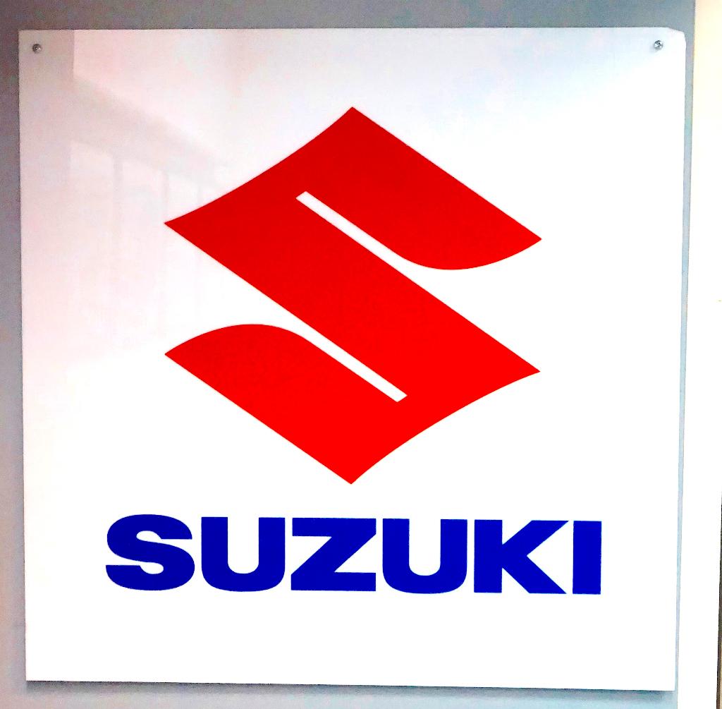 Suzuki enseigne bord plexi 60 X 60 cm, Motoren, Overige Motoren, Ophalen of Verzenden