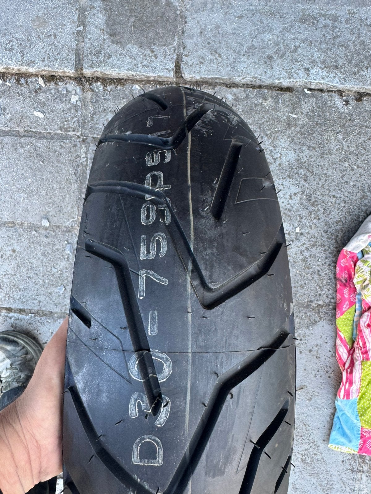 Pneu Bridgestone arriere a41r 170/60r17 neuf, Enlèvement, Neuf
