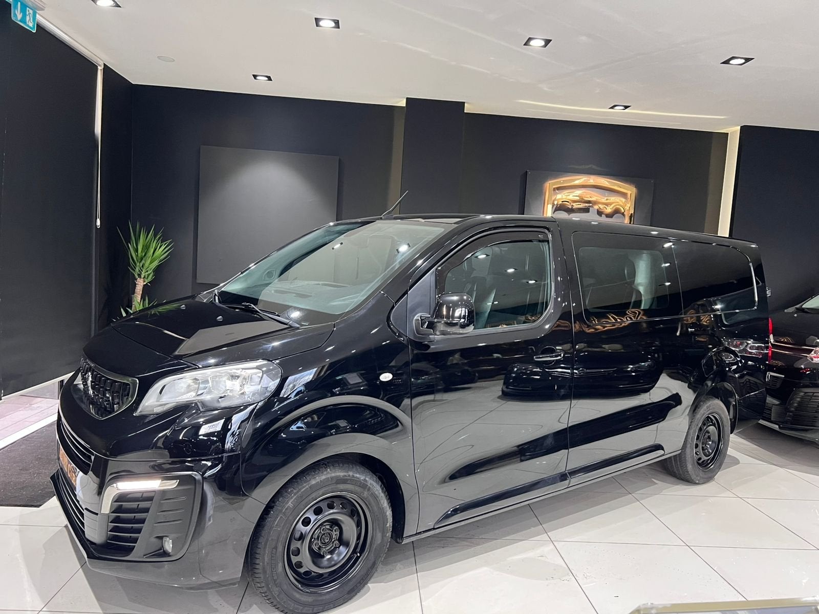 PEUGEOT EXPERT 2.0 LONG PREMIUM L3 BlueHDi 6 ZIT, Automaat, Gebruikt, Leder en Stof, Zwart