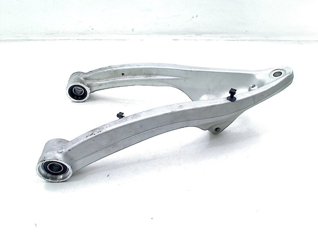 VOORVORK TRIANGEL BMW (8527531), Dhr. S. di Majo, Gebruikt, Info@cama-motorparts.nl, P.J. Troelstraweg 8 8
3144 CX  MAASSLUIS, NL