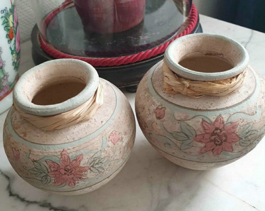 twee aardewerk beschilderde potjes, Huis en Inrichting, Woonaccessoires | Vazen, Ophalen of Verzenden