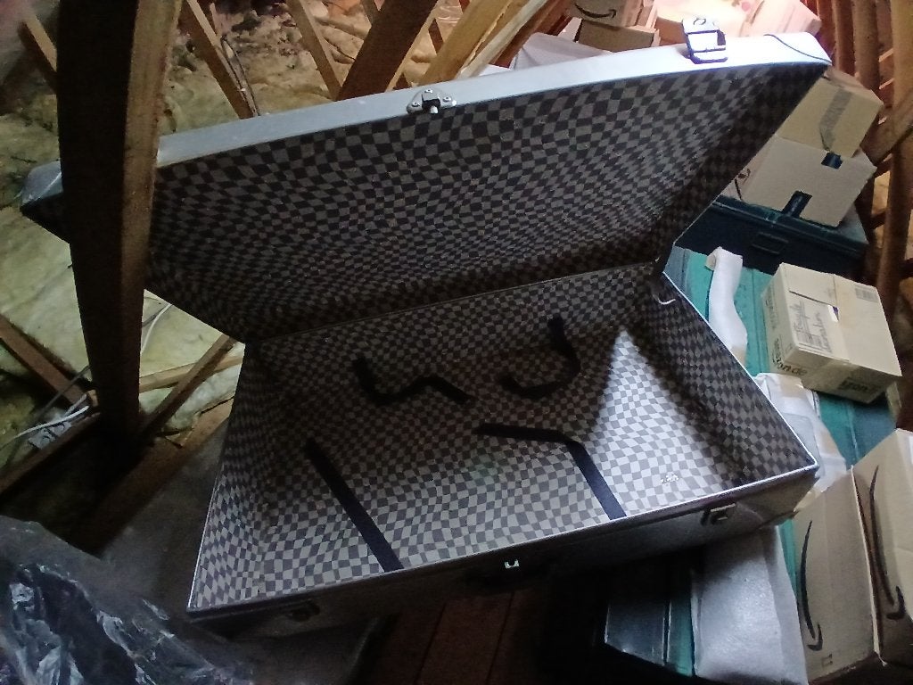 Valise métallique en alu très robuste (2) : 10 € pièce !, 70 cm ou plus, Enlèvement, Métal, 55 cm ou plus